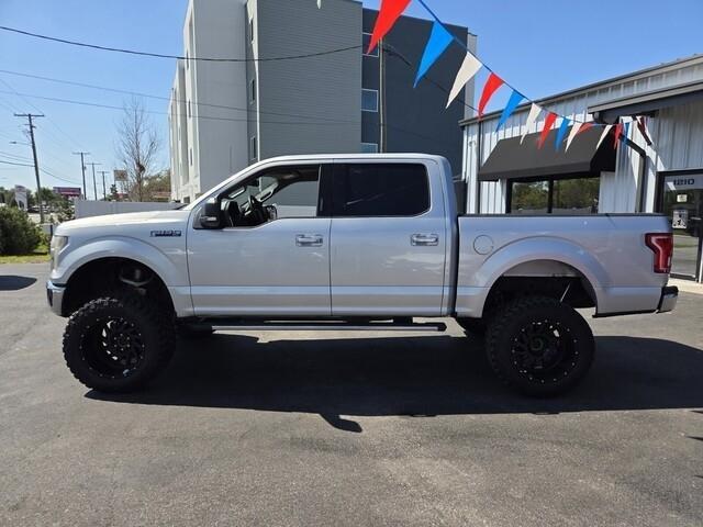 Ford F-150Xlt - Thumbnail 4