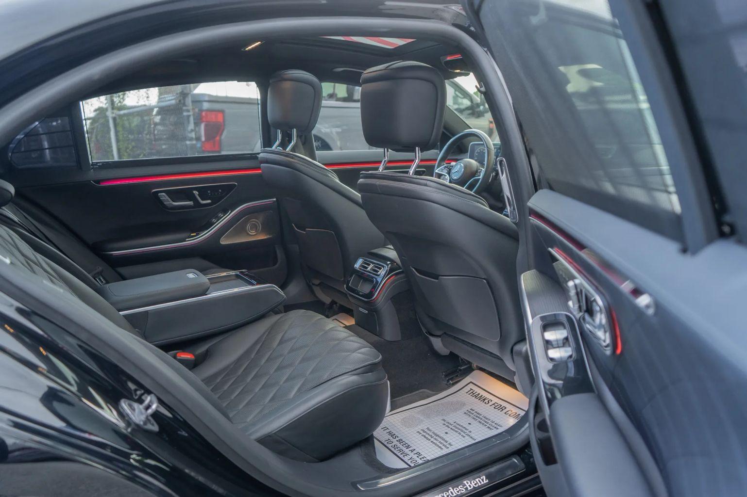 Mercedes-Benz S-Class - Thumbnail 17