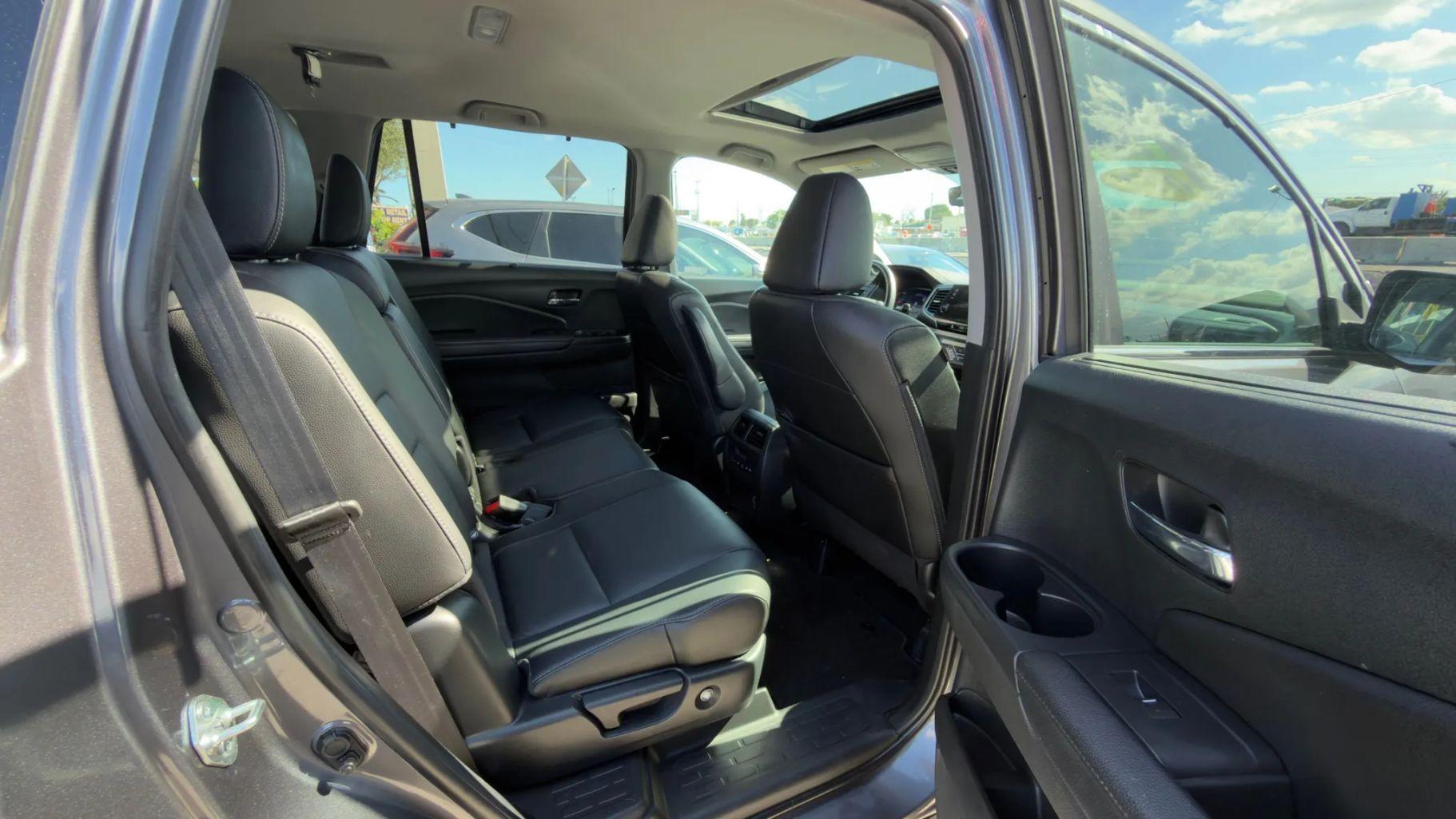 Honda Pilot - Thumbnail 17