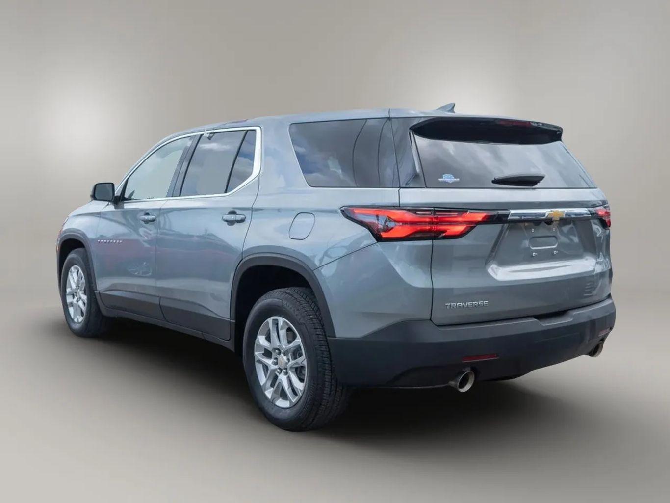 Chevrolet Traverse - Thumbnail 12