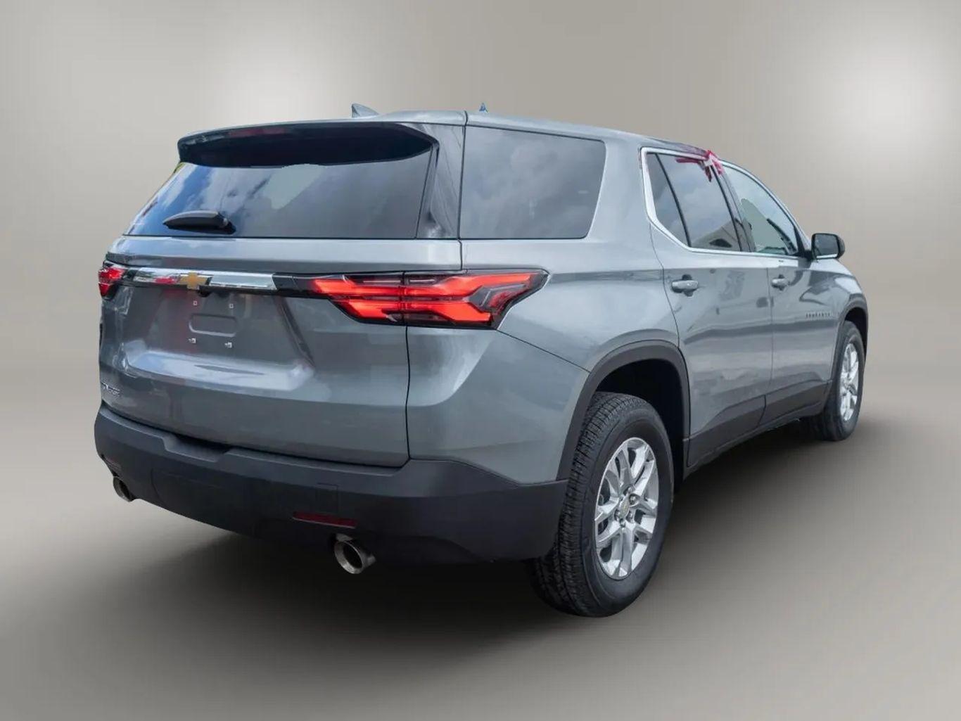 Chevrolet Traverse - Thumbnail 13