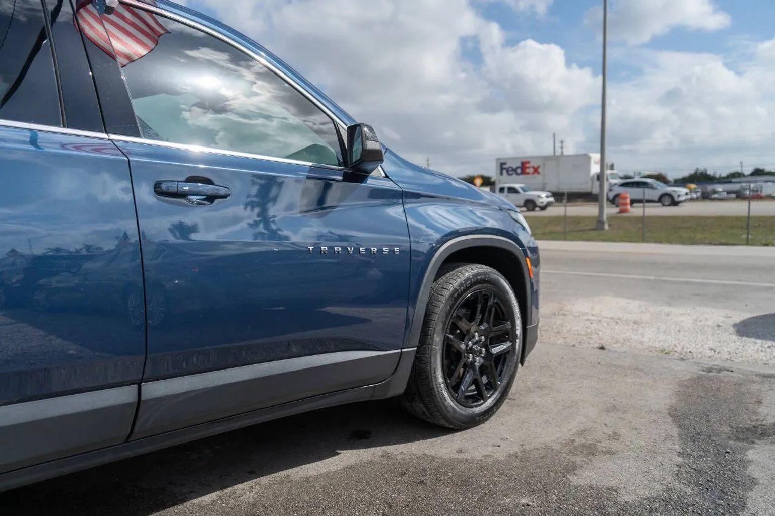 Chevrolet Traverse - Thumbnail 14