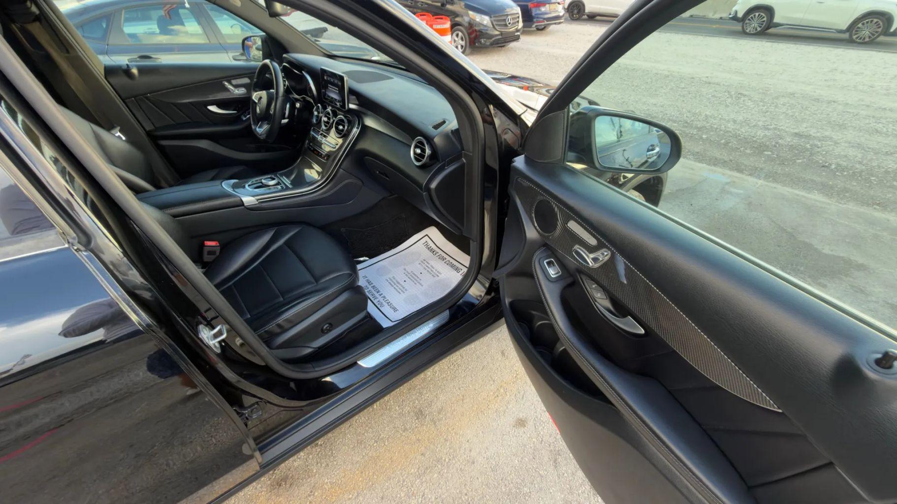 Mercedes-Benz Glc - Thumbnail 14