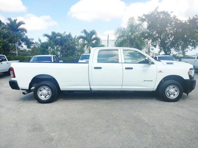 Ram 2500 Crew Cab - Thumbnail 13