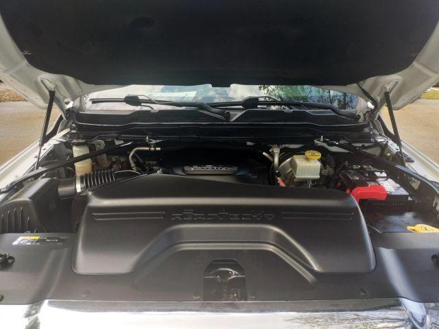 Ram 3500 Crew Cab - Thumbnail 16