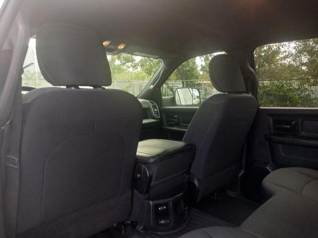 Ram 3500 Crew Cab - Thumbnail 3