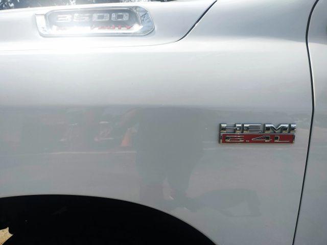 Ram 3500 Crew Cab - Thumbnail 15