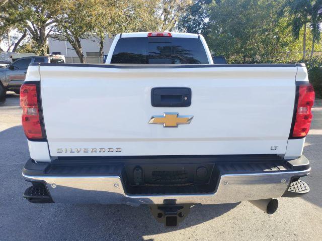 Chevrolet Silverado 2500 Hd Crew Cab - Thumbnail 11