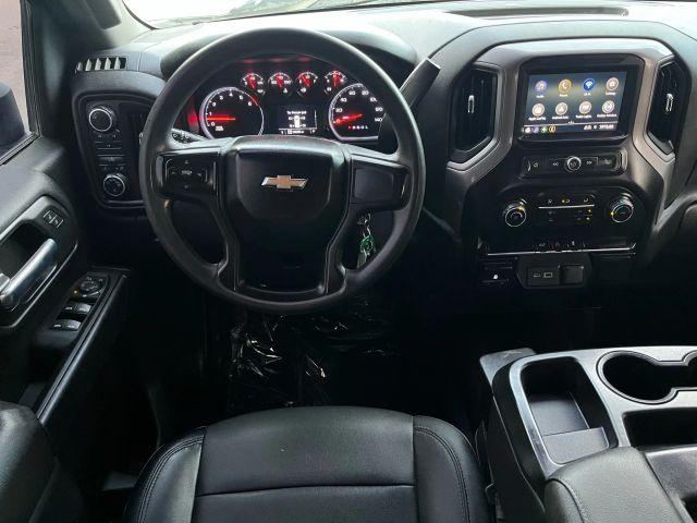 Chevrolet Silverado 2500 Hd Crew Cab - Thumbnail 19