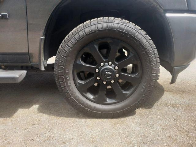 Ram 2500 Crew Cab - Thumbnail 5