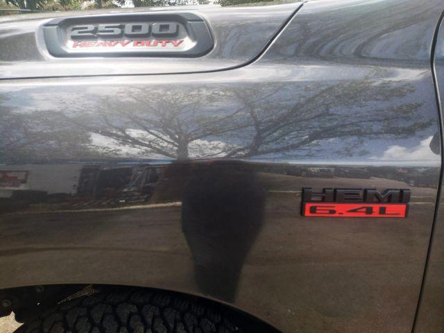 Ram 2500 Crew Cab - Thumbnail 15