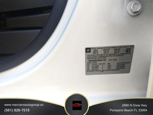 Chevrolet Silverado 1500 Crew Cab - Thumbnail 6