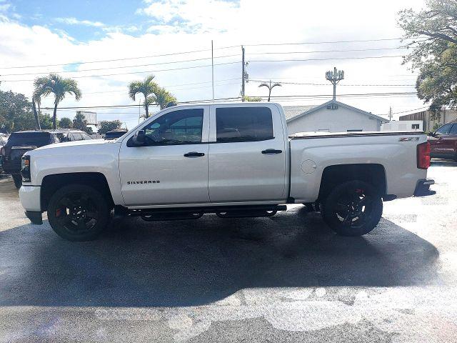 Chevrolet Silverado 1500 Crew Cab - Thumbnail 9