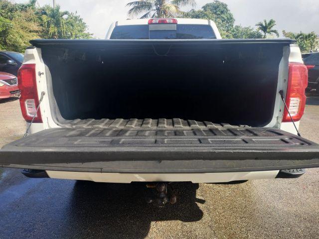 Chevrolet Silverado 1500 Crew Cab - Thumbnail 12