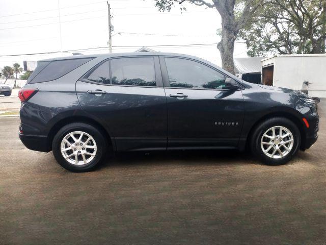 Chevrolet Equinox - Thumbnail 14