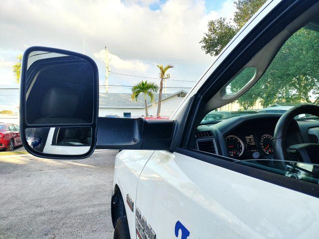 Ram 3500 Regular Cab & Chassis - Thumbnail 12