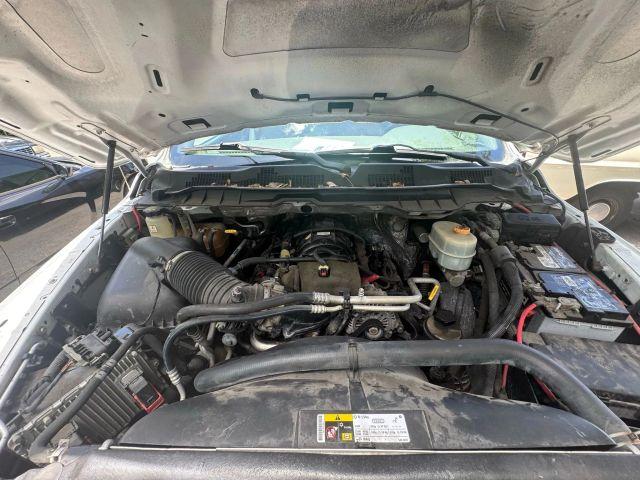 Ram 3500 Regular Cab & Chassis - Thumbnail 7