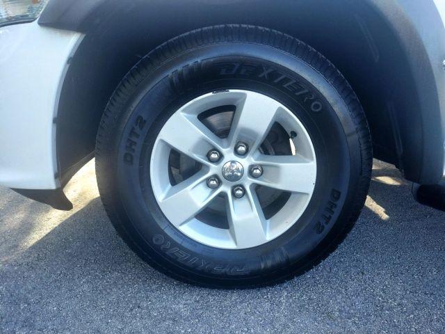 Ram 1500 Regular Cab - Thumbnail 2