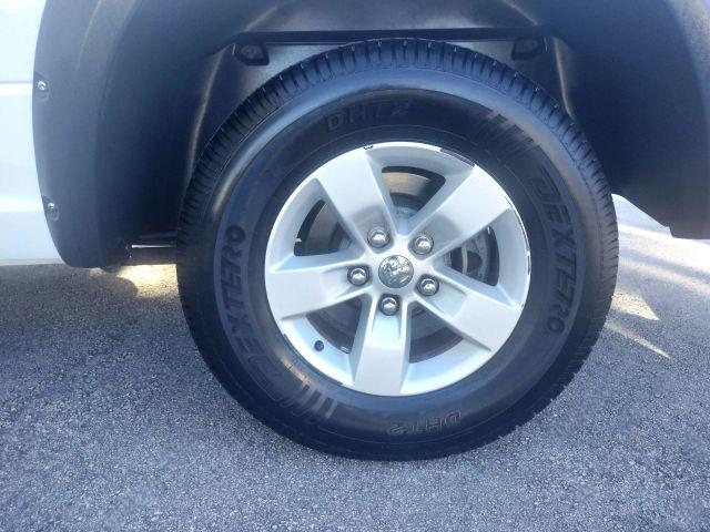 Ram 1500 Regular Cab - Thumbnail 3