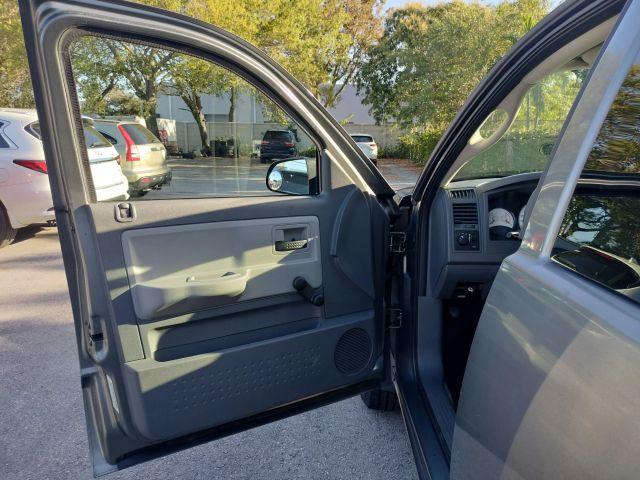 Dodge Dakota Club Cab - Thumbnail 16