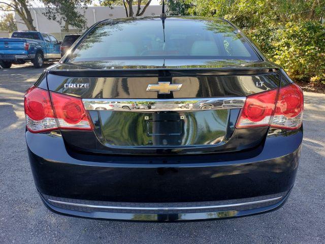 Chevrolet Cruze - Thumbnail 10