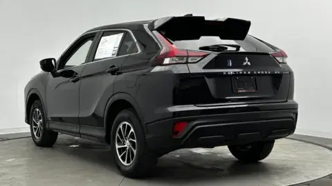 Mitsubishi Eclipse Cross Es - Thumbnail 6