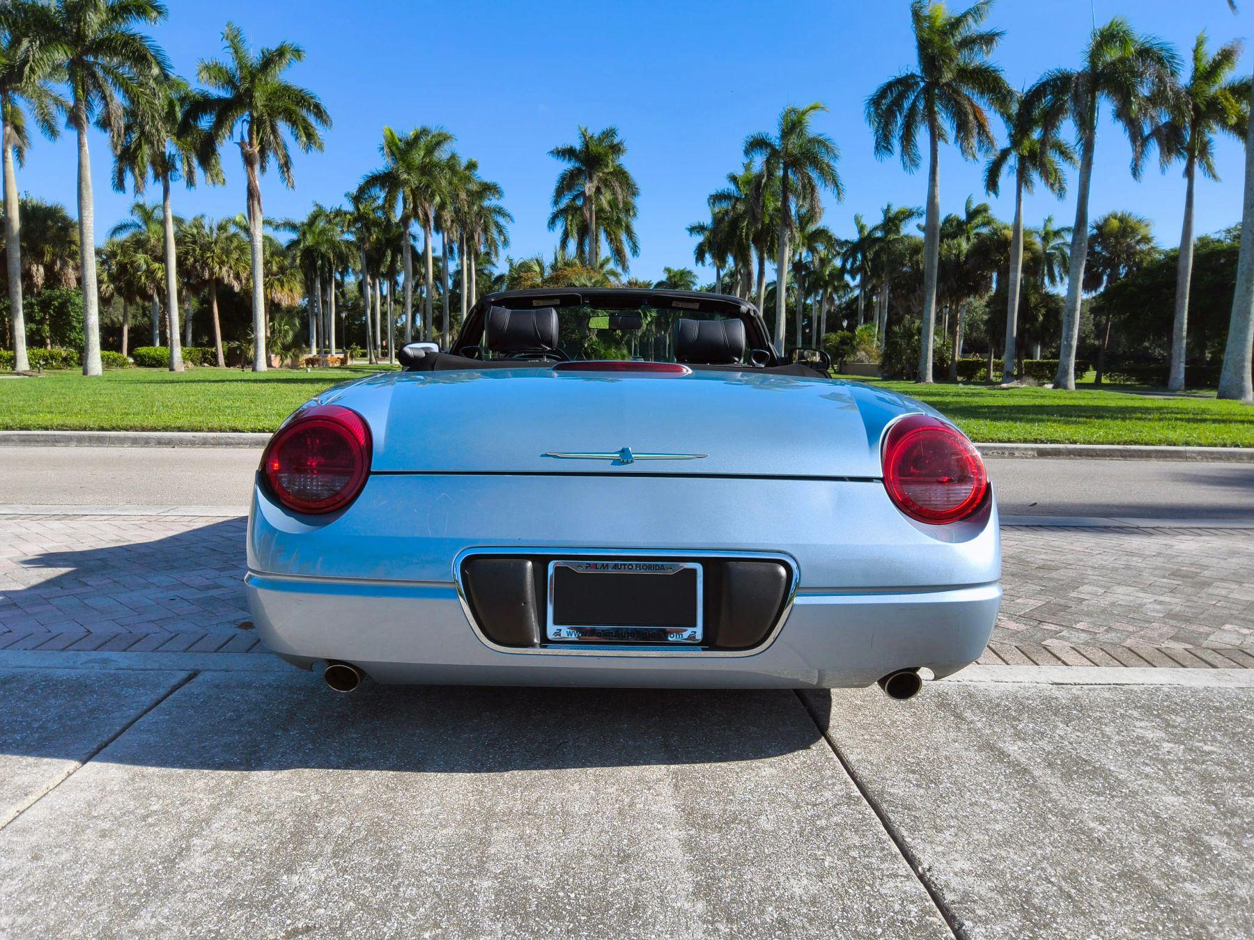 Ford Thunderbird - Thumbnail 6