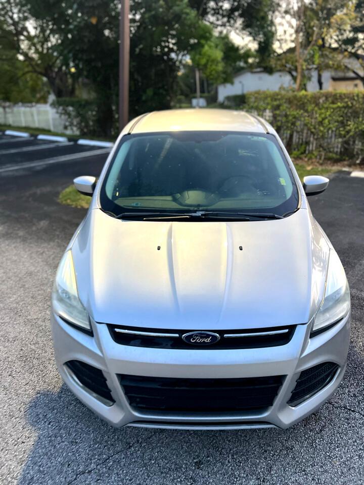 Ford Escape - Thumbnail 14