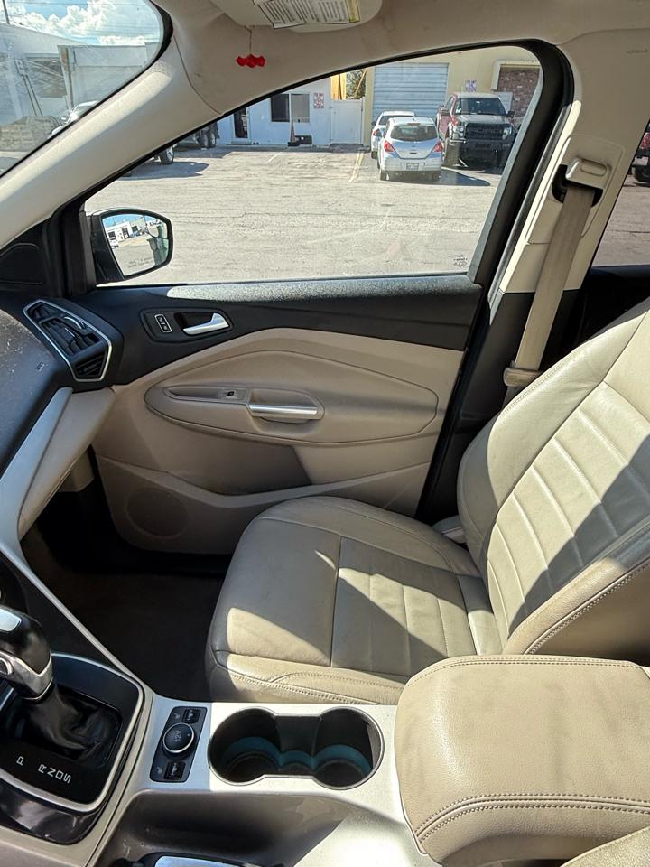 Ford Escape Ecoboost - Thumbnail 10