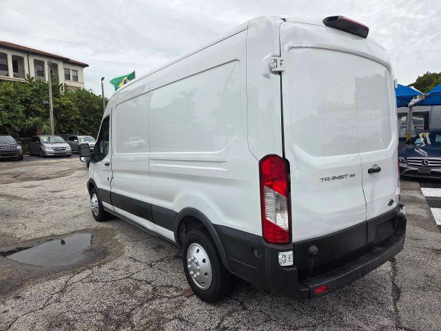 Ford Transit 150 Van - Thumbnail 11