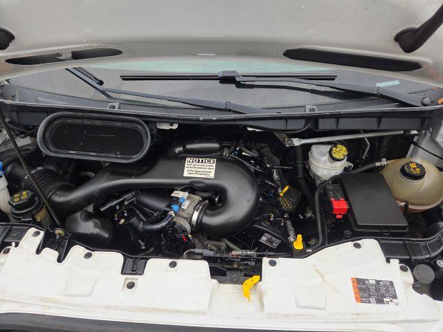 Ford Transit 150 Van - Thumbnail 5