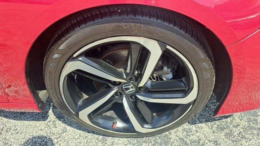 Honda Accord - Thumbnail 3