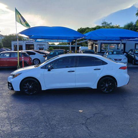 Toyota Corolla - Thumbnail 7