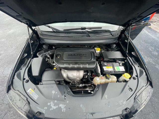 Jeep Cherokee - Thumbnail 13