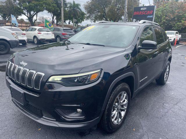 Jeep Cherokee - View 1