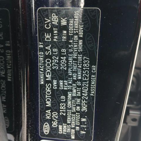 Kia Forte - Thumbnail 5