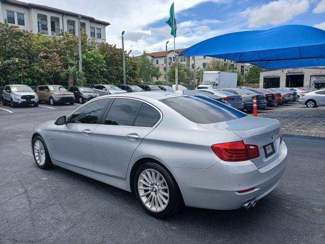 Bmw 5 Series - Thumbnail 8