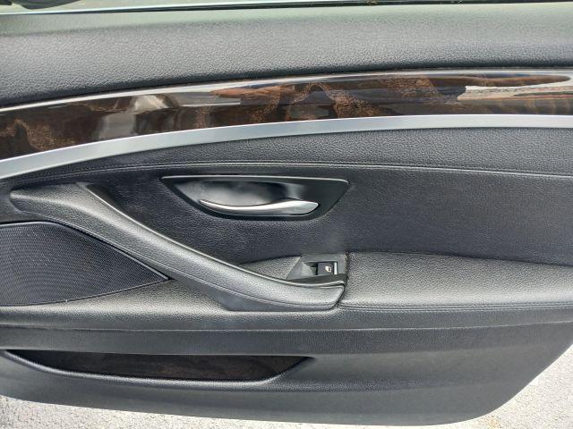 Bmw 5 Series - Thumbnail 20