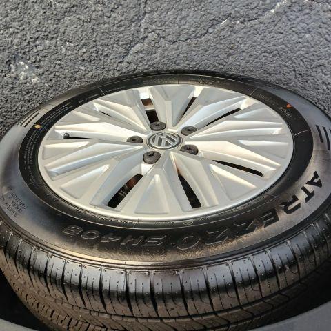 Volkswagen Jetta - Thumbnail 4