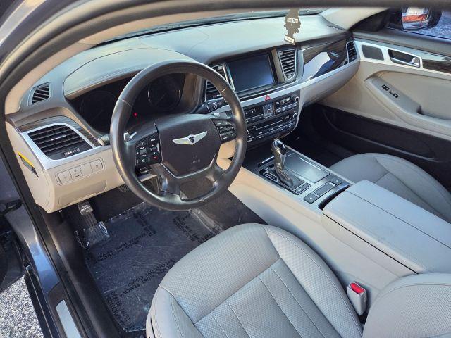 Hyundai Genesis - Thumbnail 16