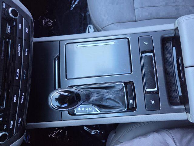 Hyundai Genesis - Thumbnail 20