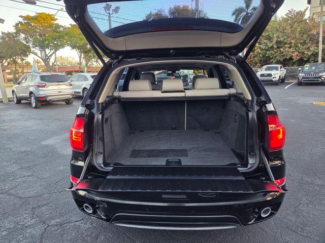 Bmw X5 - Thumbnail 3