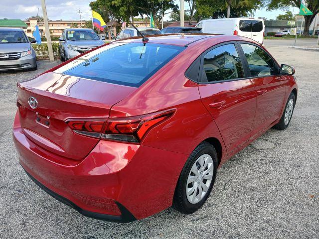 Hyundai Accent - Thumbnail 10