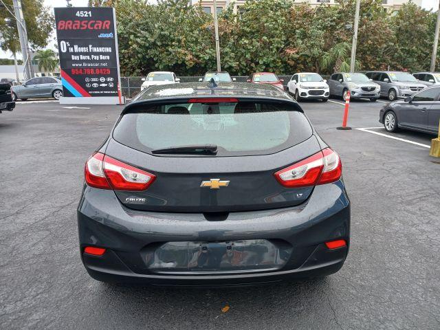 Chevrolet Cruze - Thumbnail 9