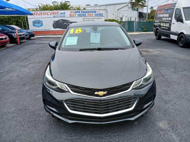 Chevrolet Cruze - Thumbnail 13