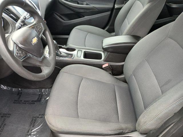 Chevrolet Cruze - Thumbnail 15