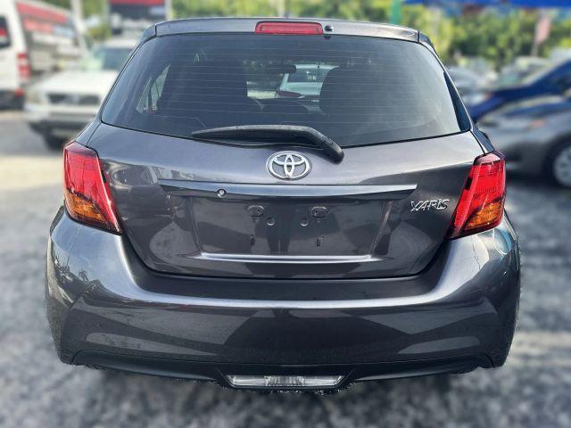 Toyota Yaris - Thumbnail 10