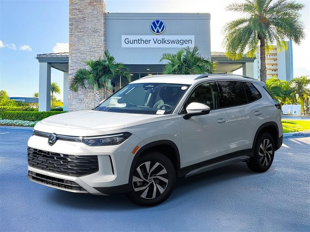 Volkswagen Tiguan - View 1