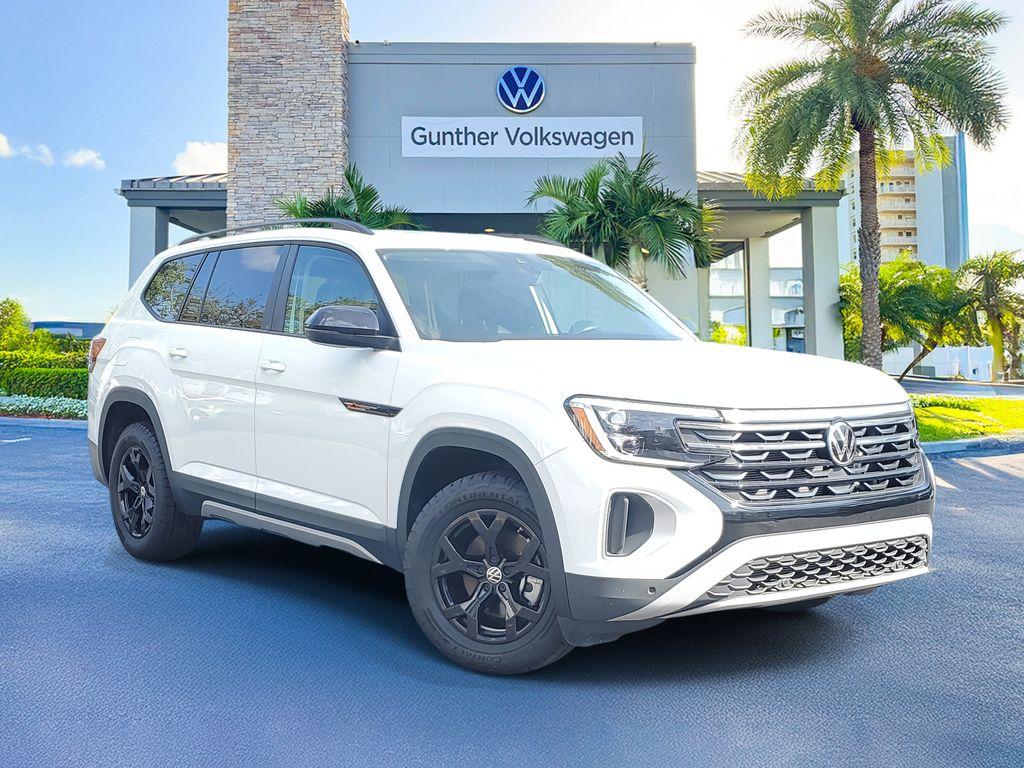 Volkswagen Atlas - View 1