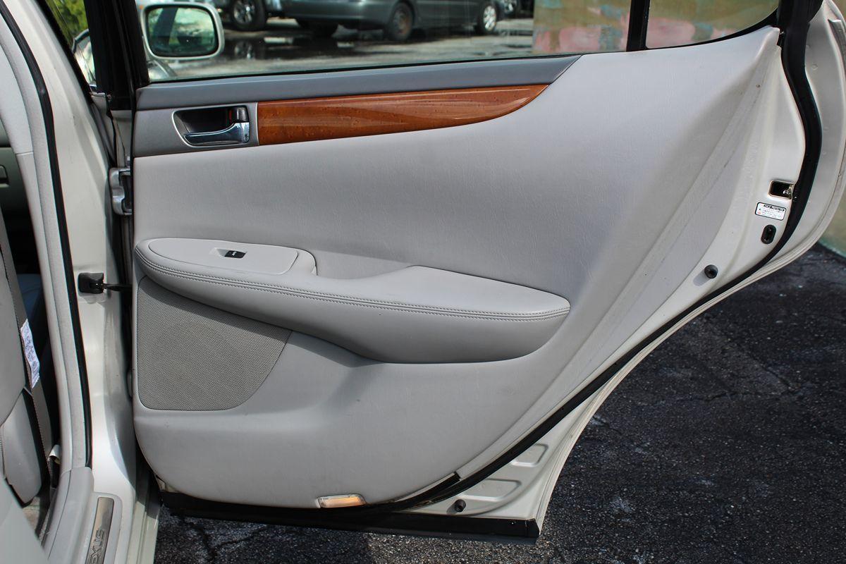 Lexus Es 330 Only $2499 Down** $85Wk - Thumbnail 17